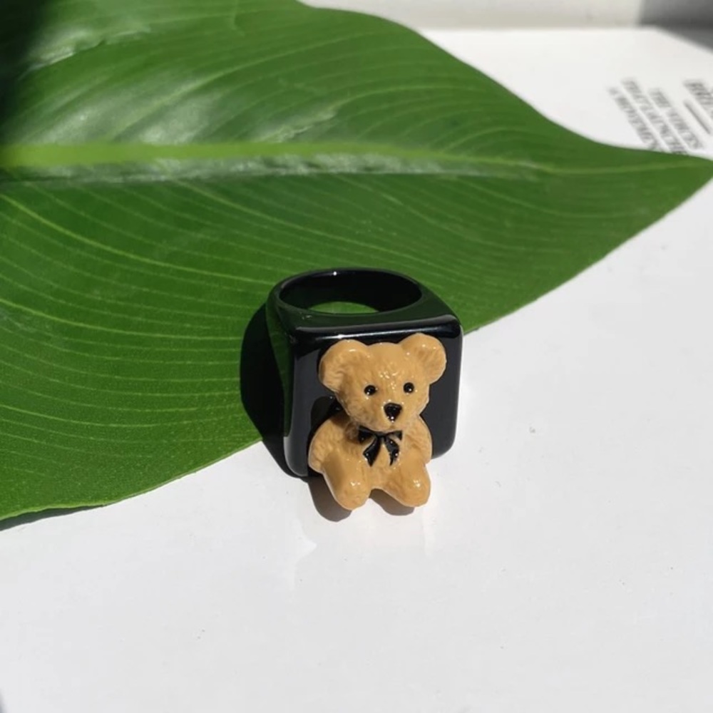 Korean Transparent Resin Black Bear Ring